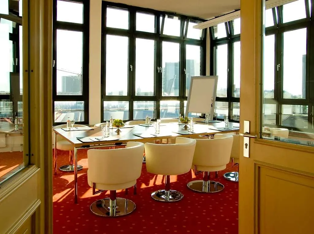 Park Plaza Wallstreet Berlin Mitte 4*,