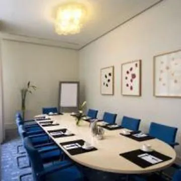 Park Plaza Wallstreet Berlin Mitte 4*,